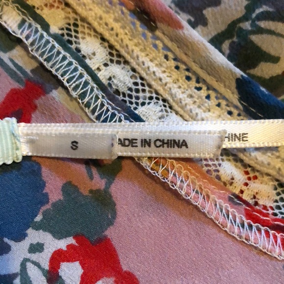 Kimchi blue Floral flowy print tank top lace loose fit sleeveless V-neck C - Picture 8 of 8